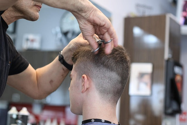Corte de Cabello y Barba Premium